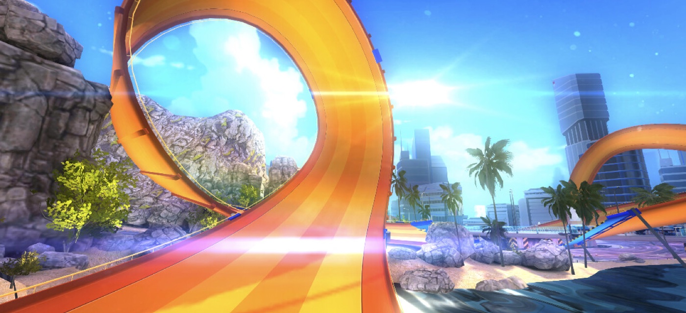 Orange loop over the beach track